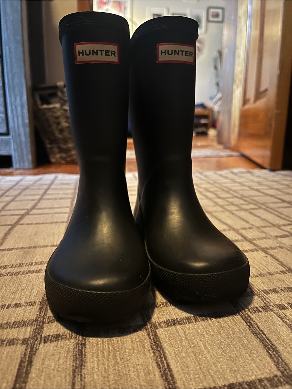 Hunter Kids Black Waterproof Rain Boots size EU 28 Toddler girls